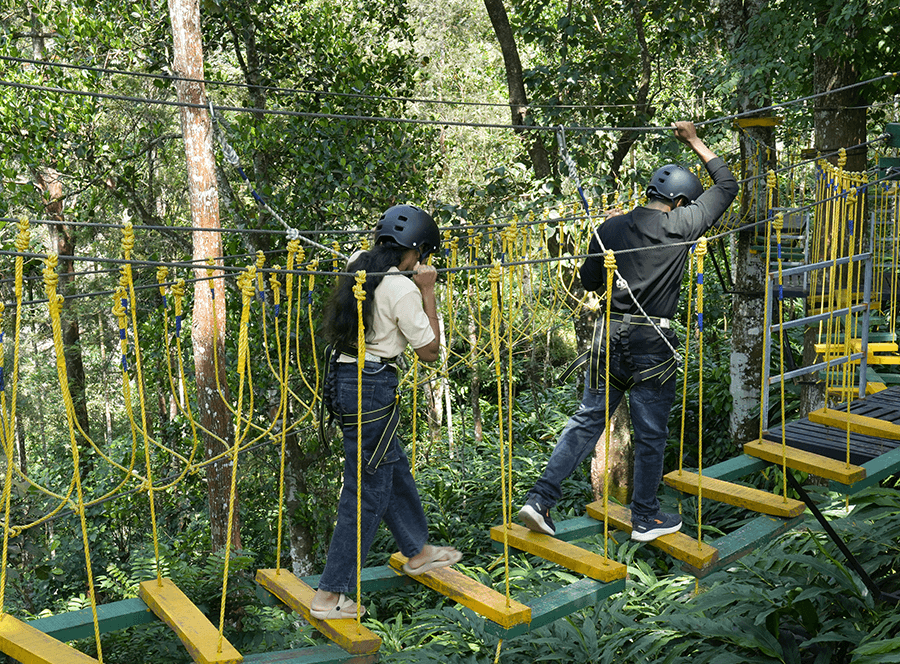 Seasonal moments - slide 01