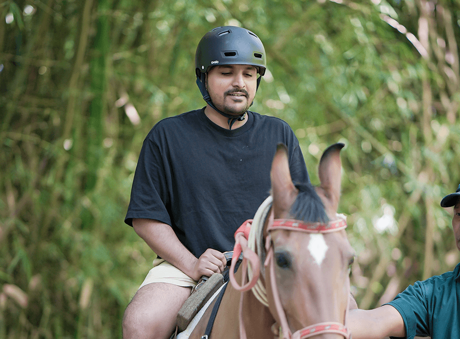 Seasonal moments - slide 01