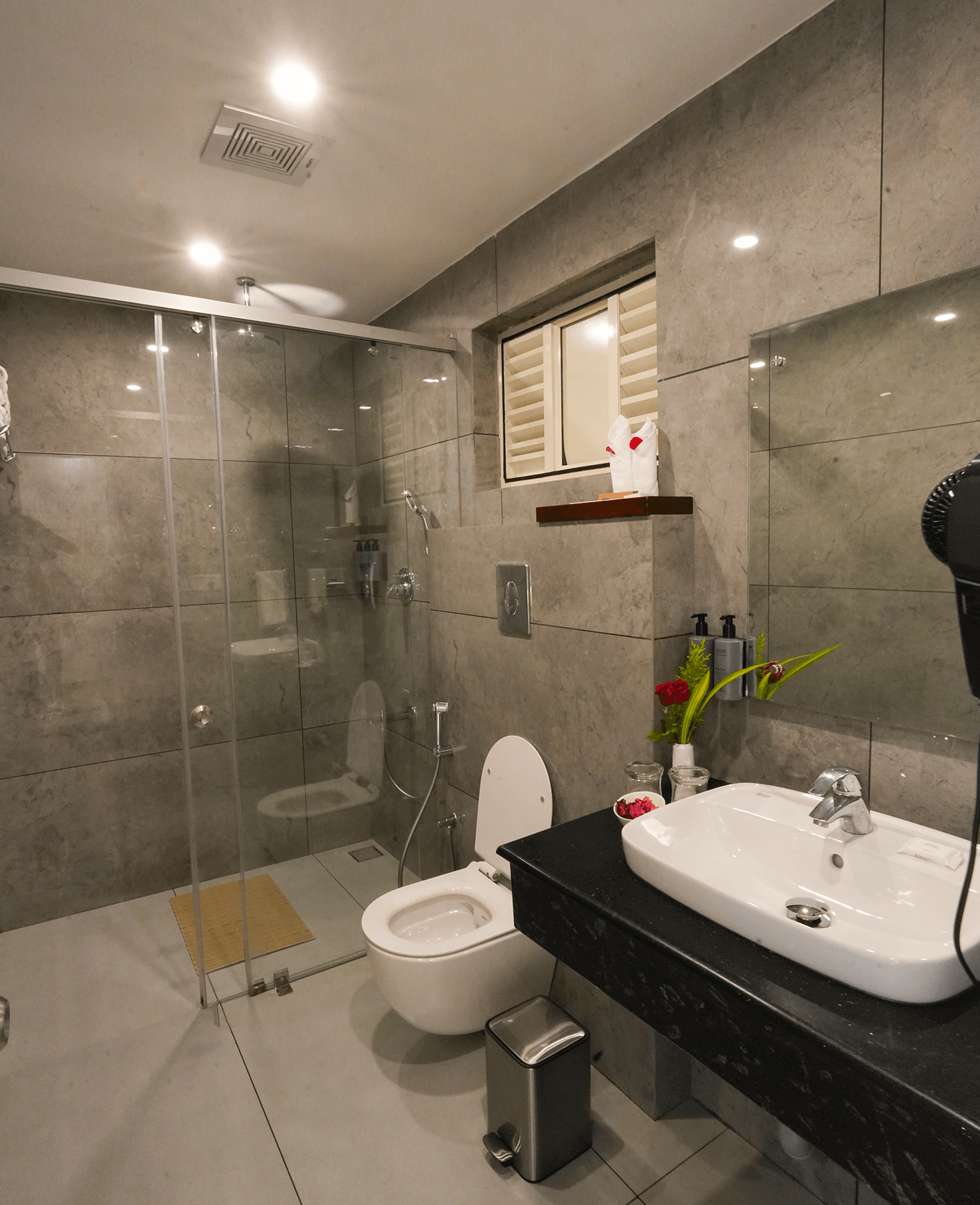 RiversideGroveVilla Room image 04