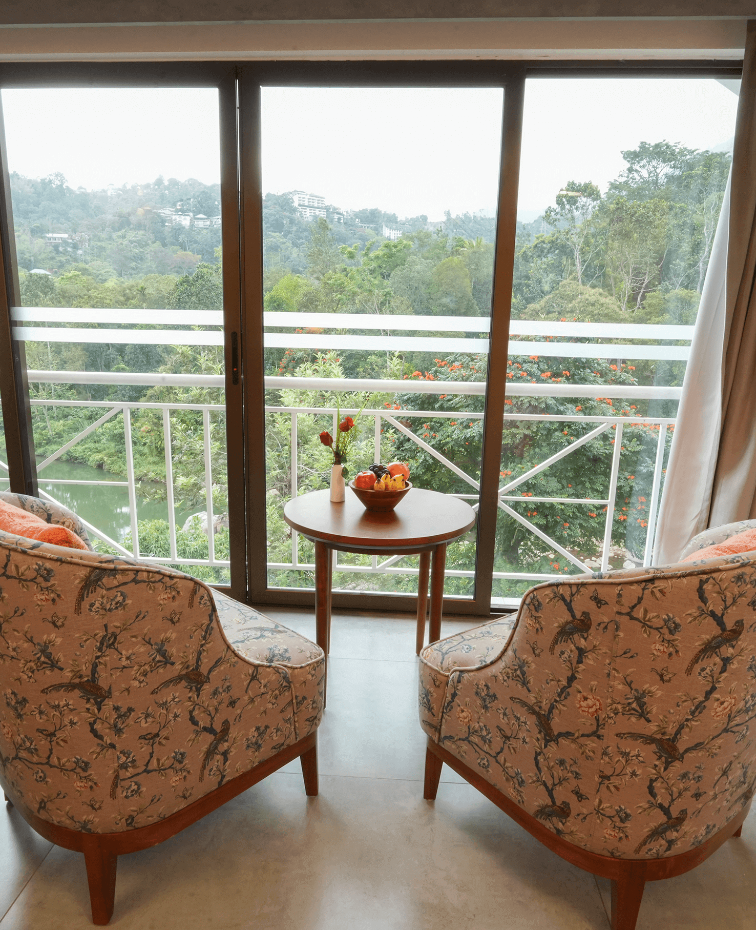 RiversideManor Room image 03