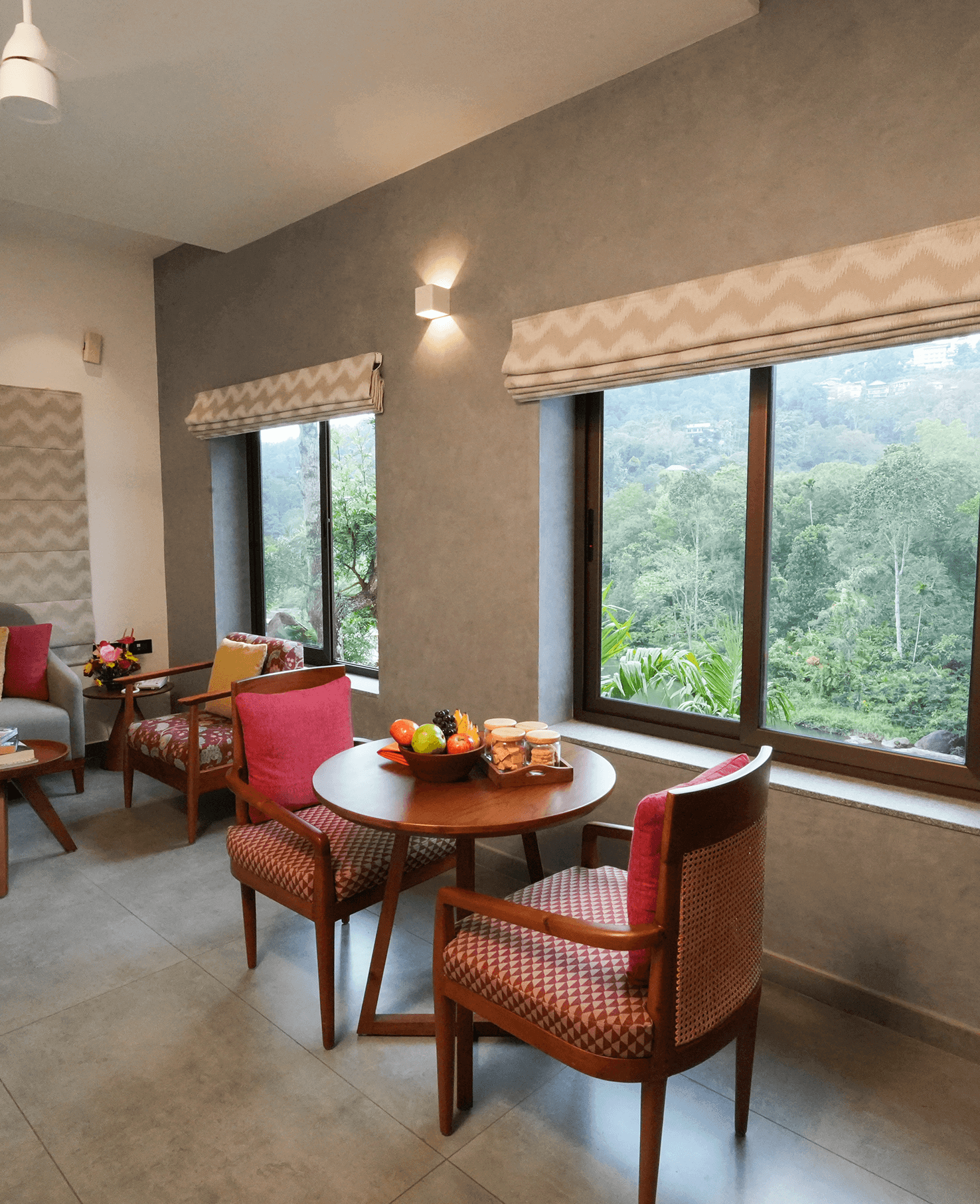 RiversideManor Room image 04